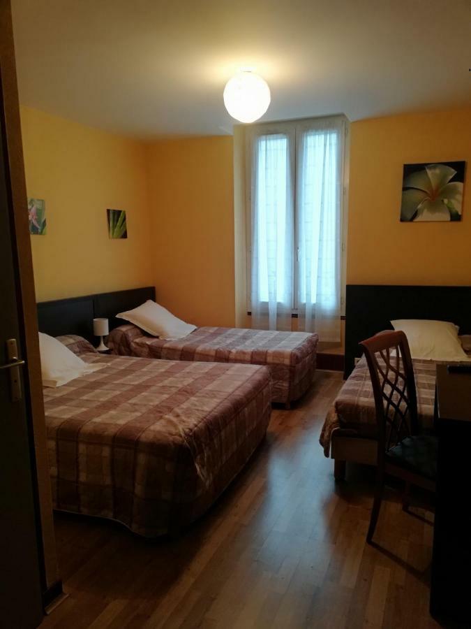 Hotel De La Poste Limoges Kültér fotó